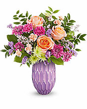 Teleflora Pretty Glow